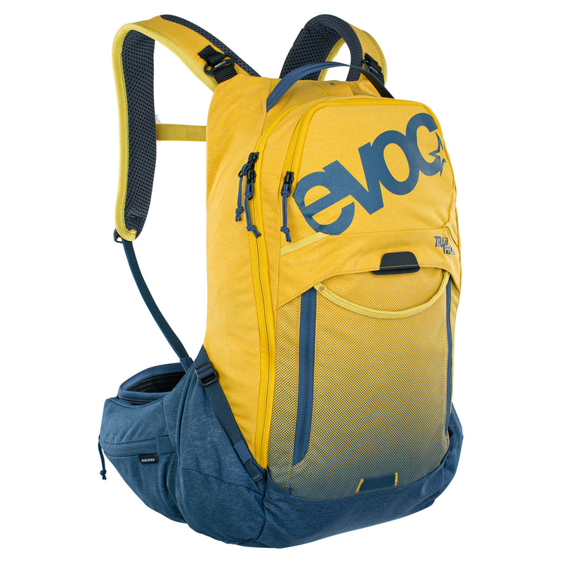 EVOC Trail Pro Protector Backpack 16L 2022