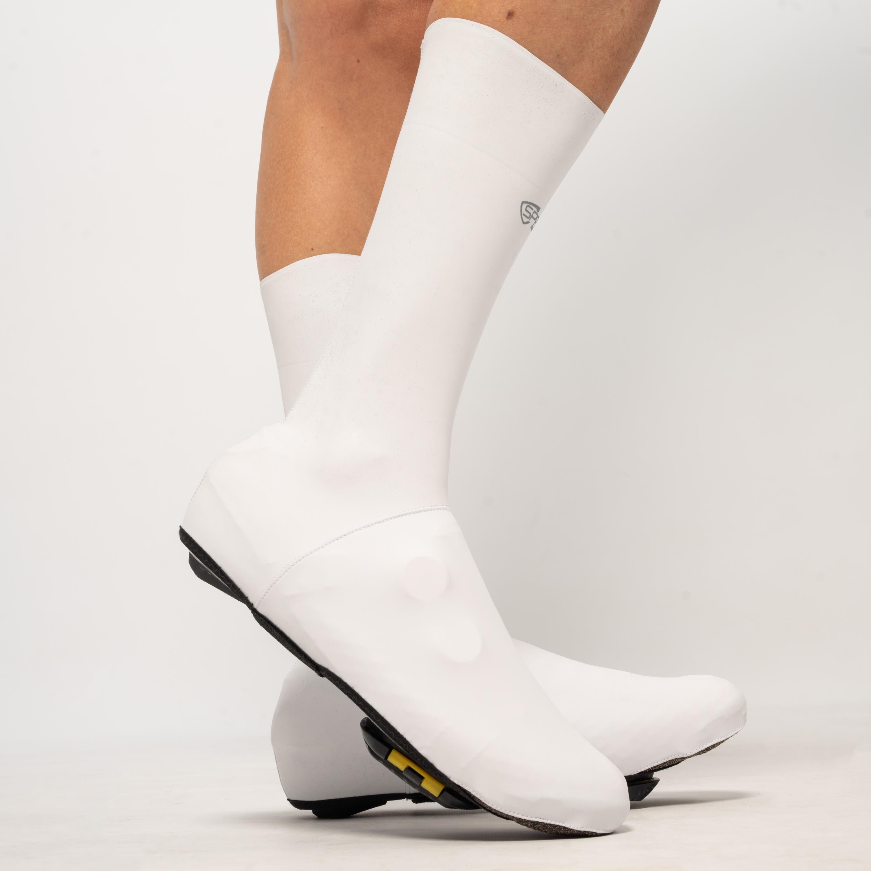 Spatzwear Aquasokz Long Shoe Covers: WHITE M-L (EU 43-45)