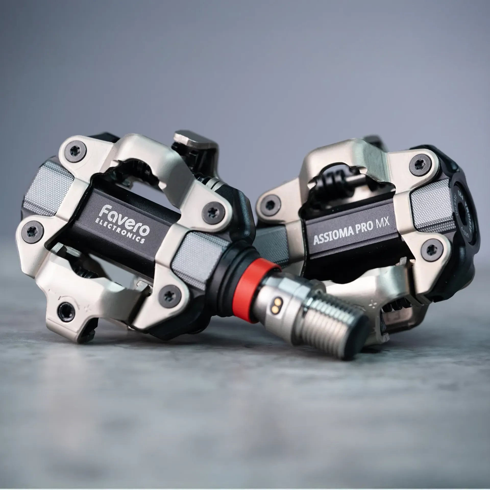 ASSIOMA PRO MX-1 SINGLE-SIDED POWER METER PEDALS