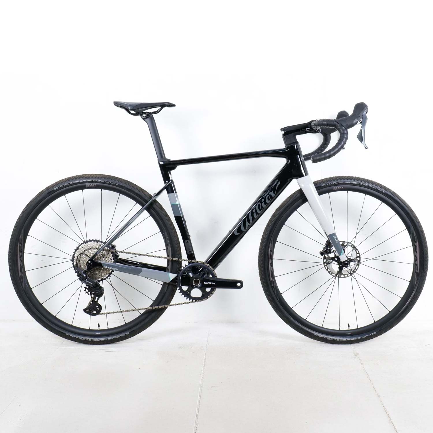 Rave SL GRX Medium Black/Silver Ex Demo Bike